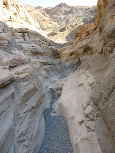 Mosaic canyon